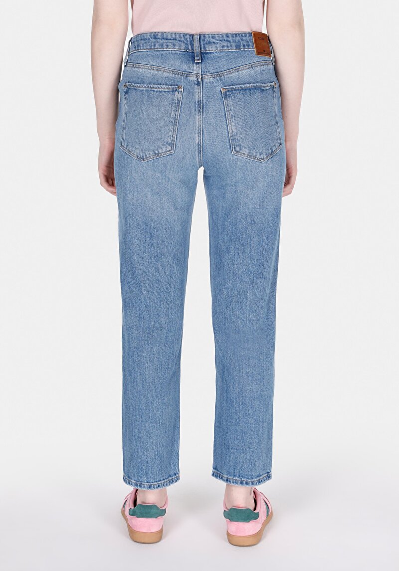 Slim Fit Orta Bel Daralan Paça Kadın İndigo Jean Pantolon