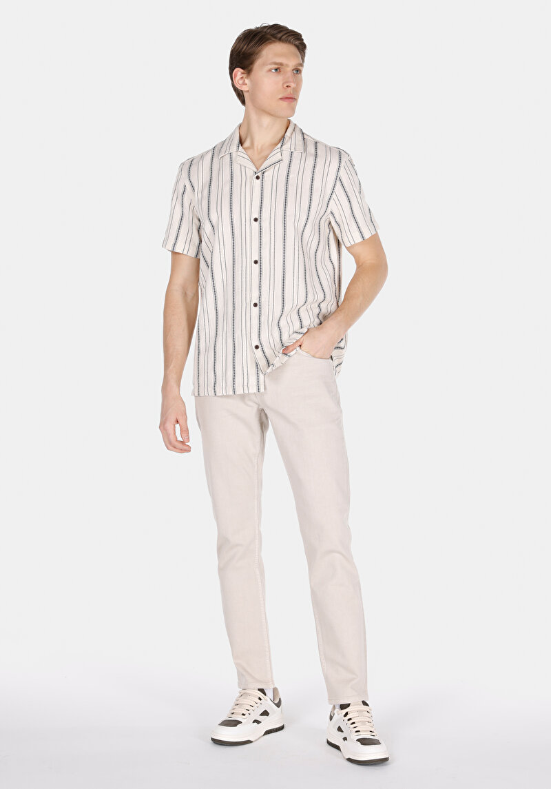 Regular Fit Shirt Neck Çizgili Erkek Ekru Kısa Kol Gömlek