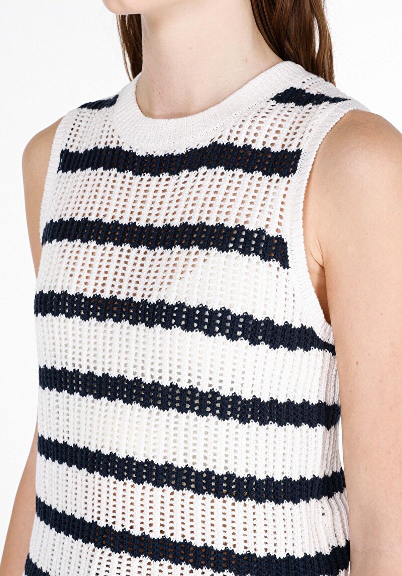 Slim Fit   Kadın Beyaz  Kazak