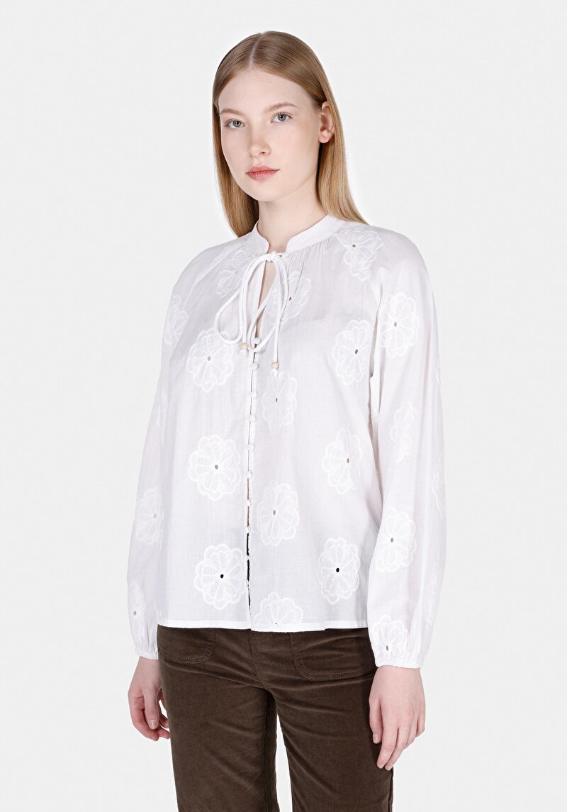 Regular Fit Hakim Yaka Düz Kadın Beyaz Uzun Kol Gömlek