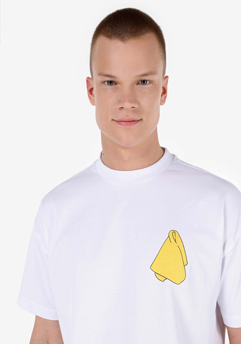 Comfort Fit Yuvarlak Yaka  Kadın Beyaz Kısa Kol Tişört