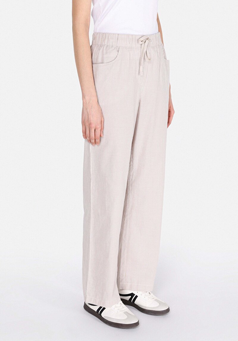 Straıght Fıt Yüksek Bel Geniş Paça Kadın Bej Pantolon