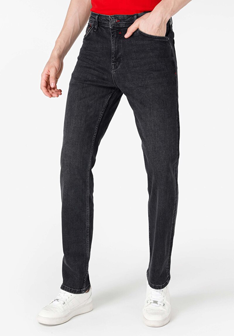 Regular Fit   Erkek Siyah Jean Pantolon