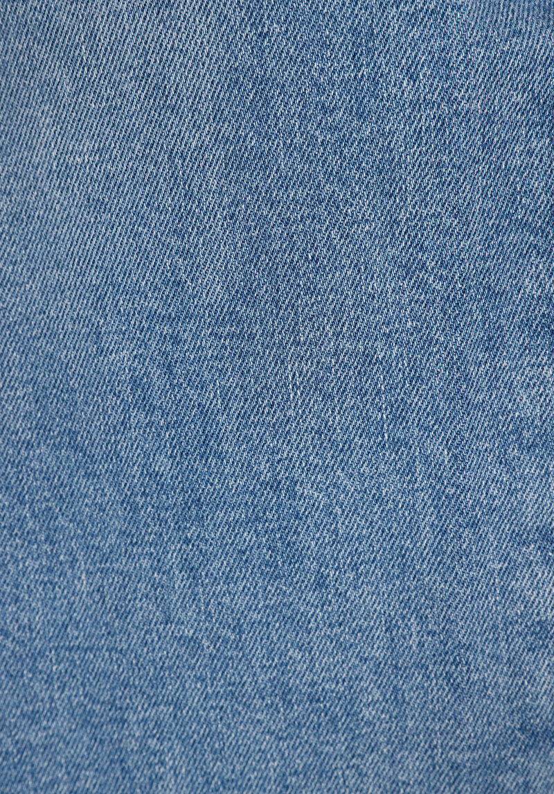 Mom Fit Yüksek Bel Daralan Paça Kadın İndigo Denim Jean Pantolon