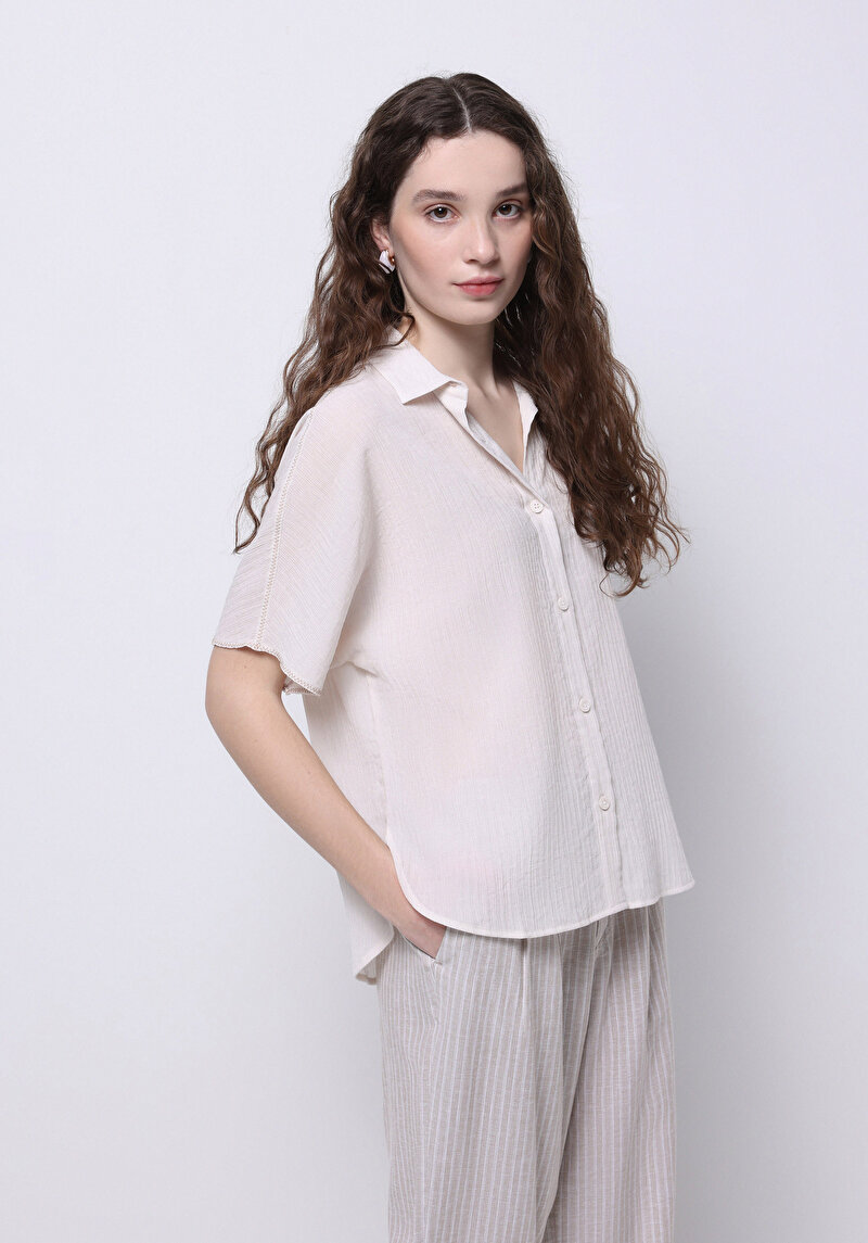Regular Fit Shirt Neck Düz Kadın Beyaz Kısa Kol Gömlek