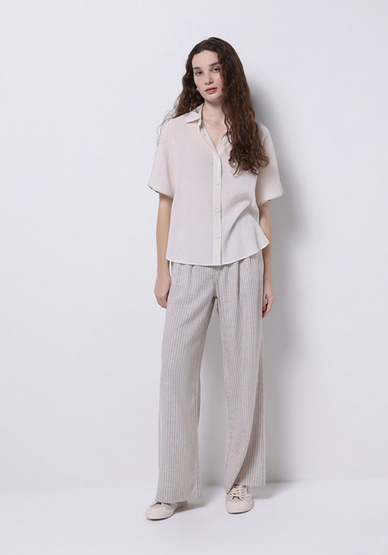 Regular Fit Shirt Neck Düz Kadın Beyaz Kısa Kol Gömlek