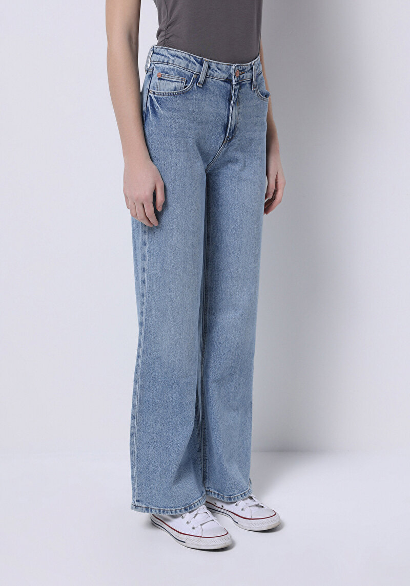 Regular Fit Yüksek Bel Geniş Paça Kadın İndigo Jean Pantolon