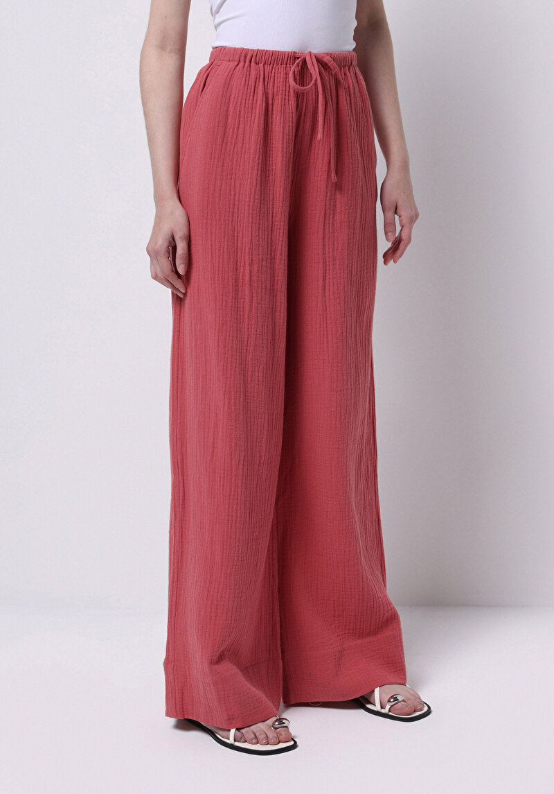 Regular Fit Yüksel Bel Geniş Paça Kadın Pembe Pantolon