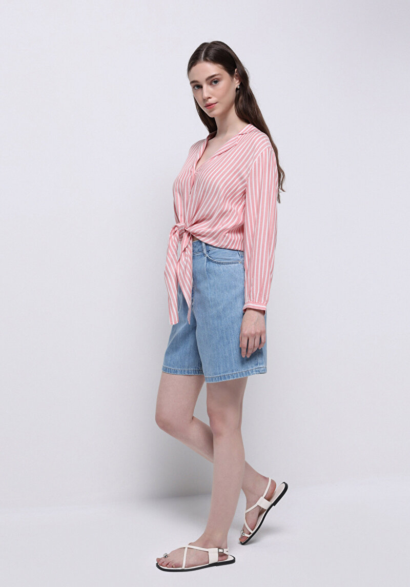 Loose Fit Yüksek Bel Düz Kadın Light İndigo Cepli Denim Jean Şort