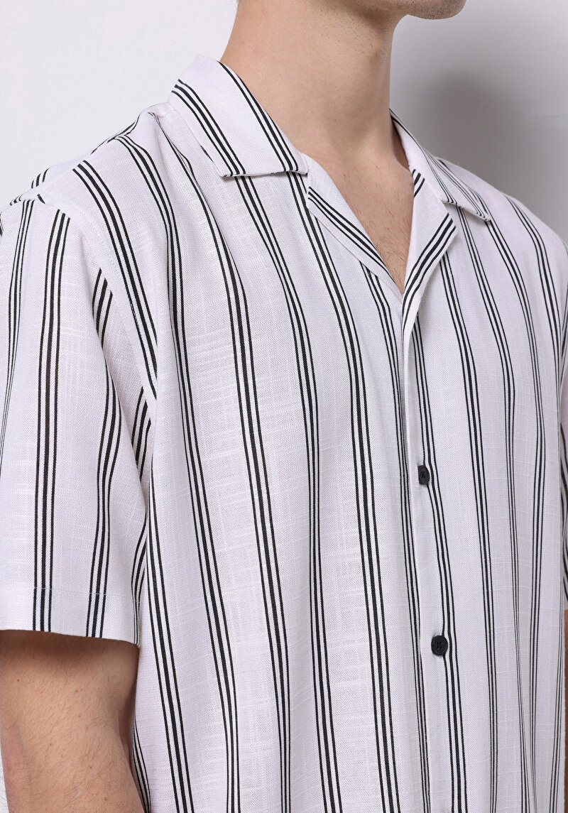 Regular Fit Shirt Neck Çizgili Erkek Beyaz Kısa Kol Gömlek