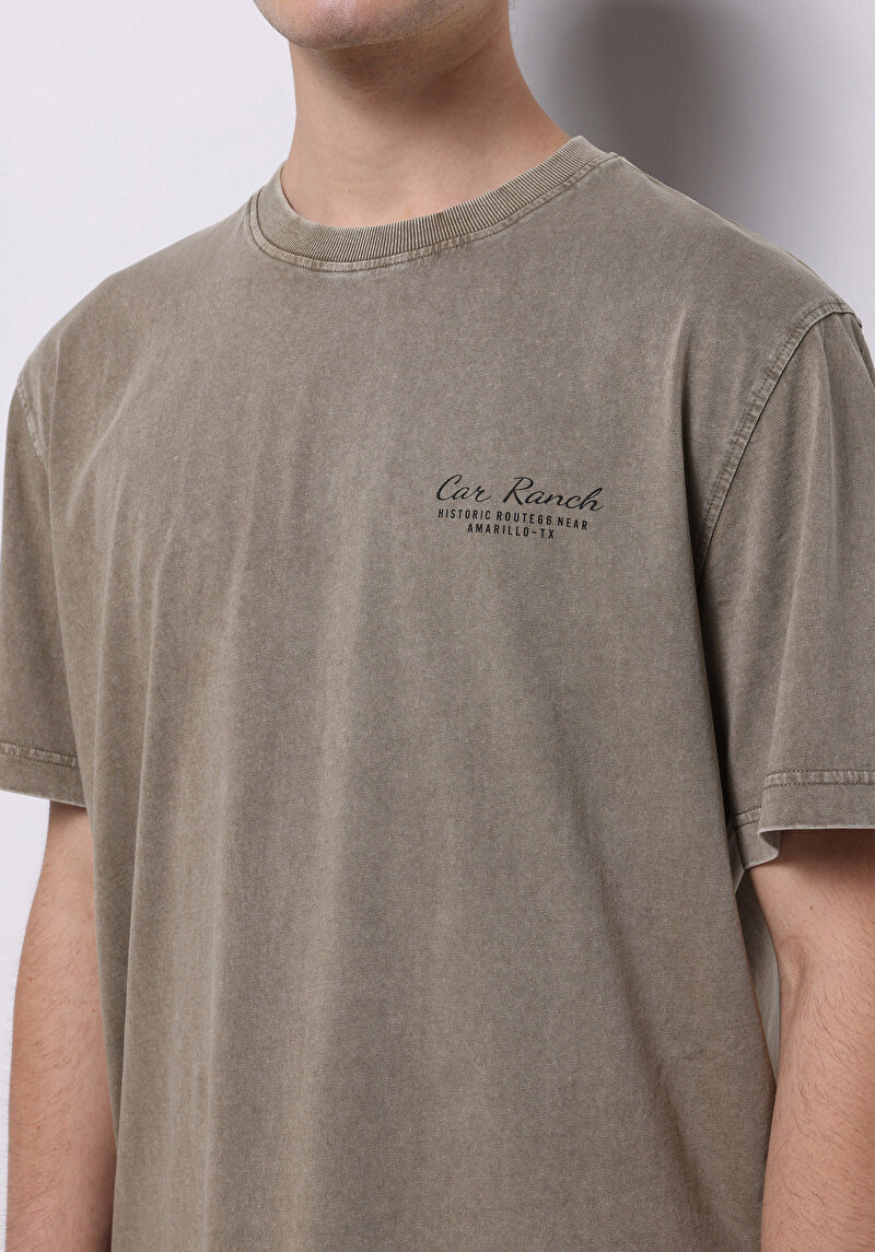 Comfort Fit Yuvarlak Yaka Düz Erkek Bej Kısa Kol Tişört