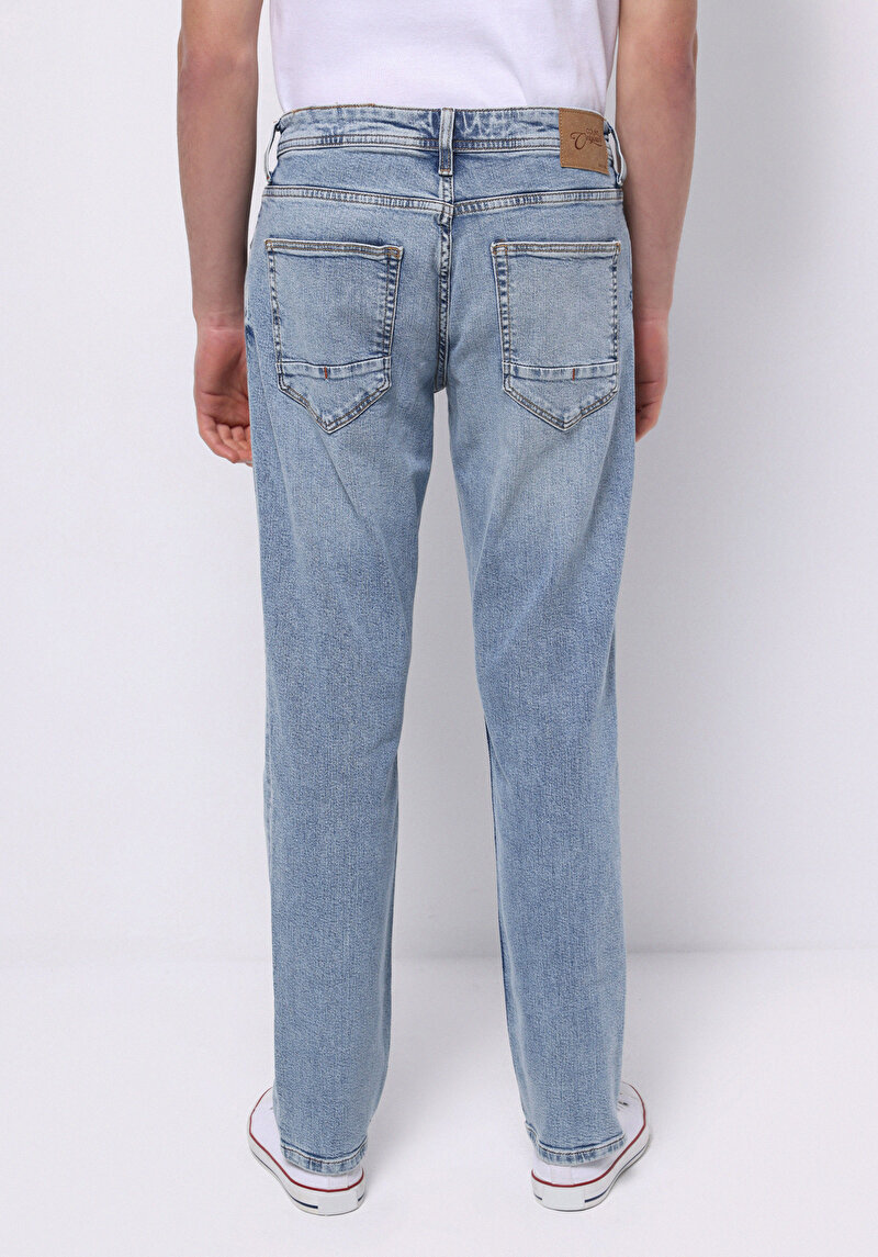 Straight Fit Düşük Bel Düz Paça Erkek Light İndigo Denim Jean Fermuarlı Pantolon