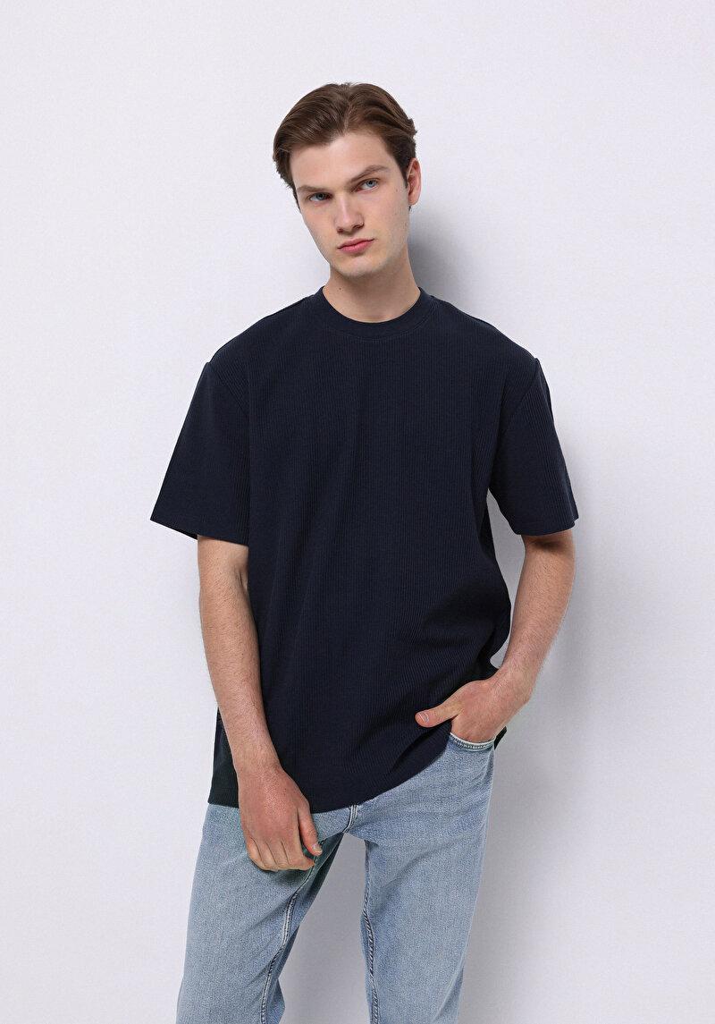 Comfort Fit Yuvarlak Yaka Düz Erkek Lacivert Kısa Kol Tişört