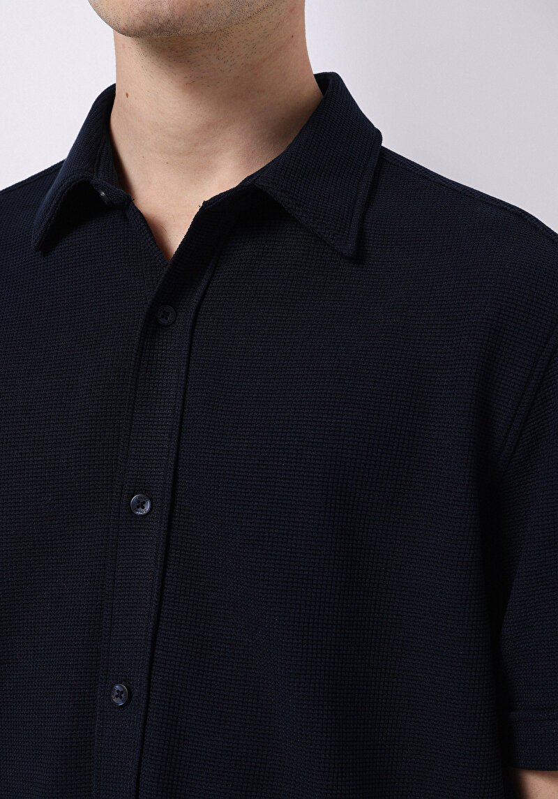 Regular Fit Shirt Neck Jakarlı Erkek Lacivert Kısa Kol Gömlek