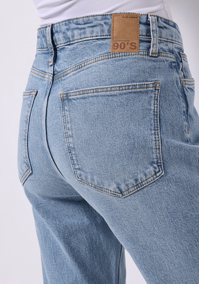Regular Fit Orta Bel Geniş Paça Kadın İndigo Jean Pantolon