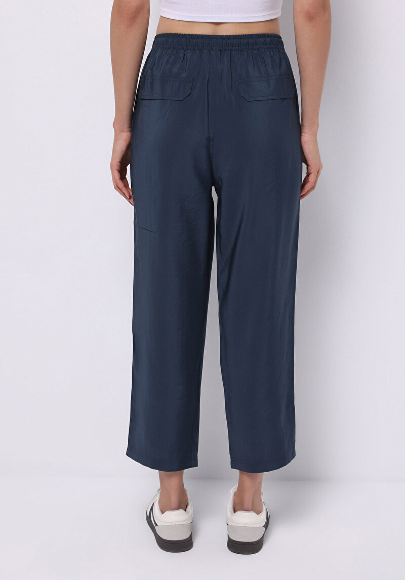 Regular Fit Yüksek Bel Düz Paça Kadın Lacivert Pantolon