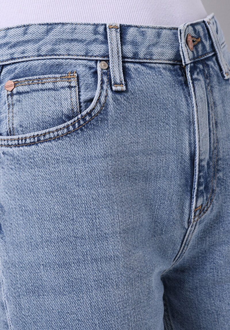 Straight Fit Yüksel Bel Düz Paça Kadın İndigo Jean Pantolon