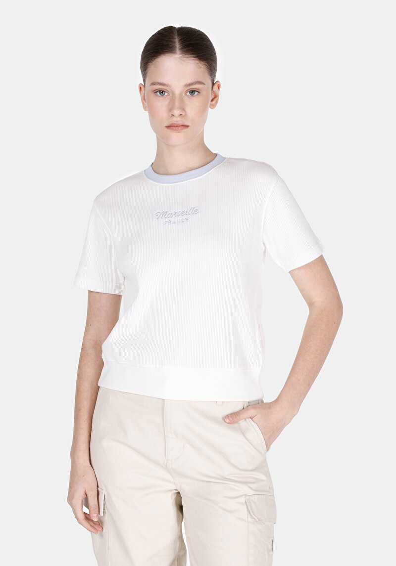 Regular Fit   Kadın Beyaz  Tişört