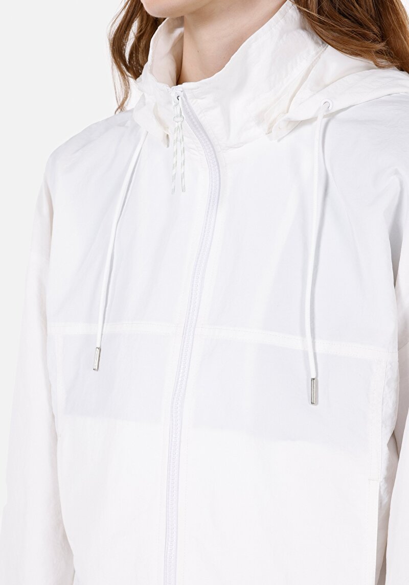 Regular Fit Kadın Beyaz Yağmurluk