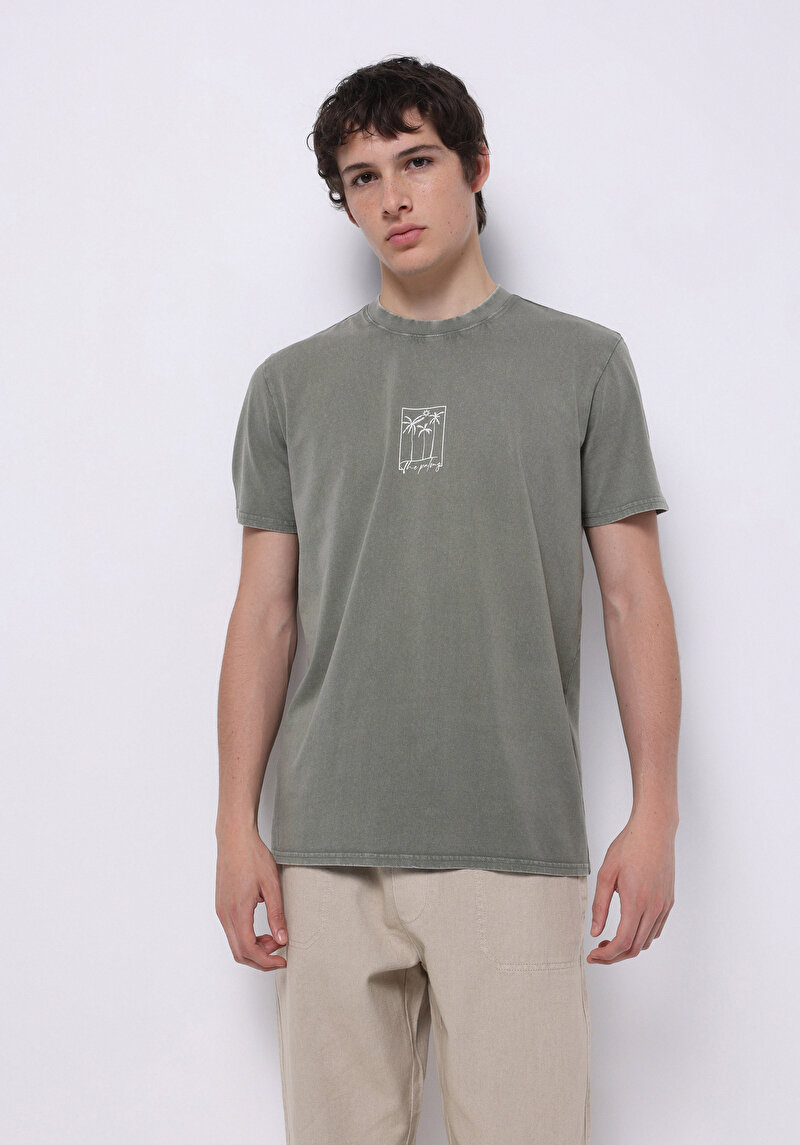 Regular Fit Yuvarlak Yaka Düz Erkek Yeşil Kısa Kol Tişört