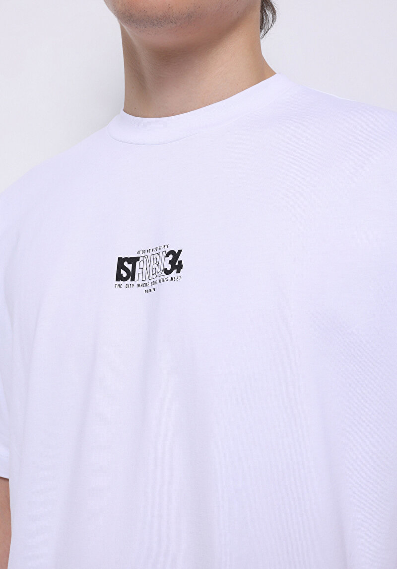 Comfort Fit Yuvarlak Yaka Düz Erkek Beyaz Kısa Kol Tişört