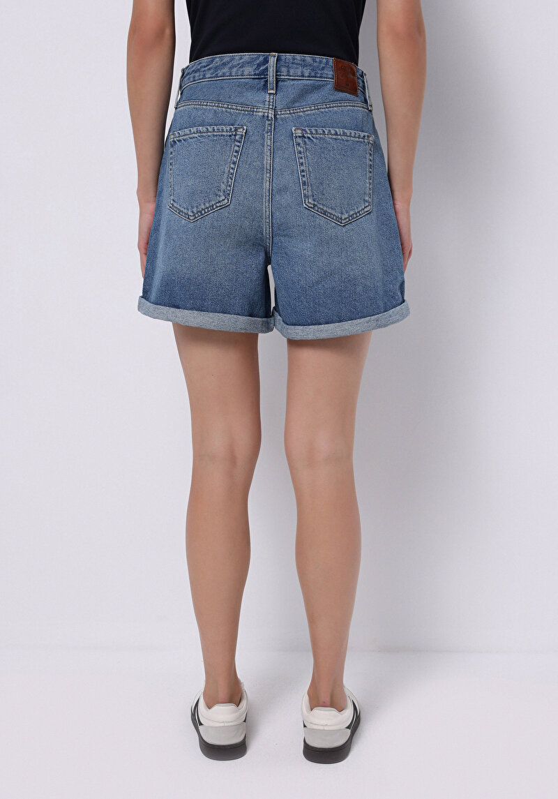 Mom Fit Yüksek Bel Düz Kadın İndigo Jean Şort