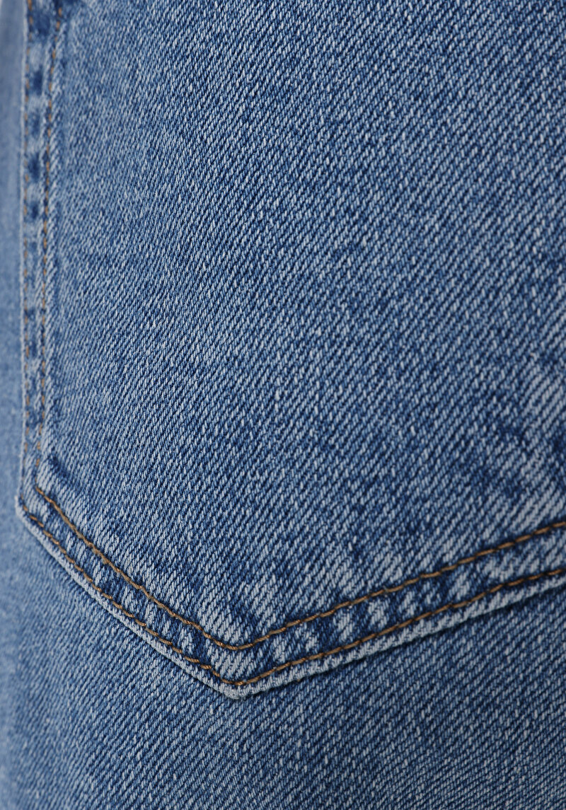 Mom Fit Yüksek Bel Düz Kadın İndigo Jean Şort