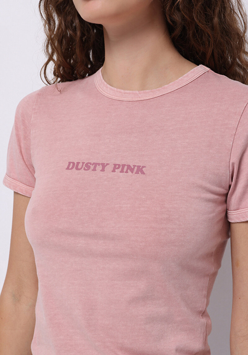 Slim Fit Yuvarlak Yaka Baskılı Kadın Pembe Kısa Kol Tişört