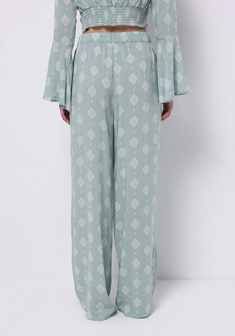 Regular Fit Yüksek Bel Geniş Paça Astarsız Kadın Yeşil Pantolon