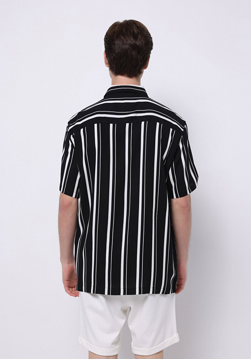 Regular Fit Shirt Neck Çizgili Erkek Siyah Kısa Kol Gömlek