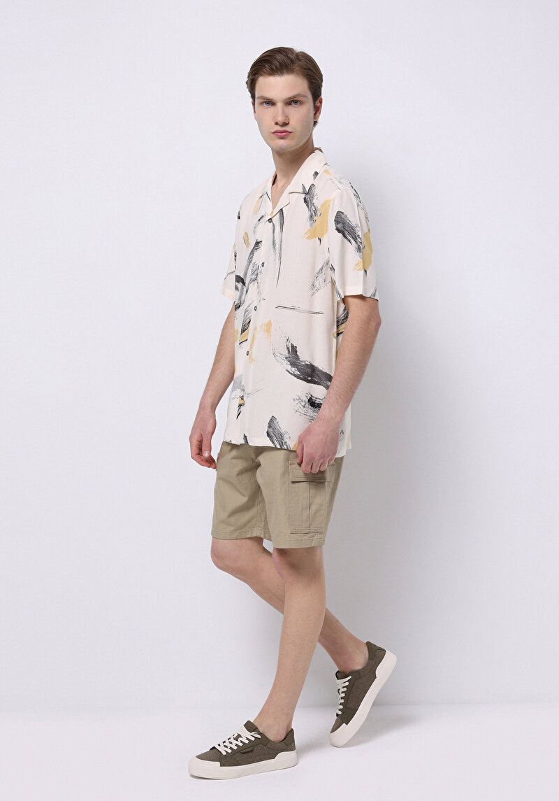 Regular Fit Shirt Neck Baskılı Erkek Bej Kısa Kol Gömlek