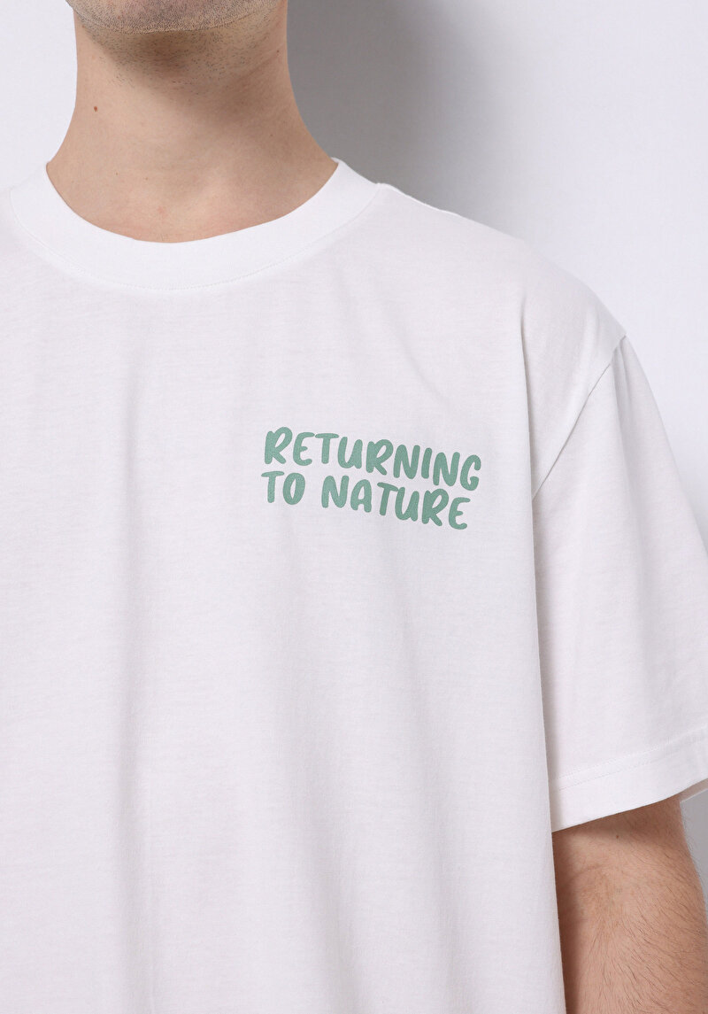 Comfort Fit Yuvarlak Yaka Düz Erkek Beyaz Kısa Kol Tişört