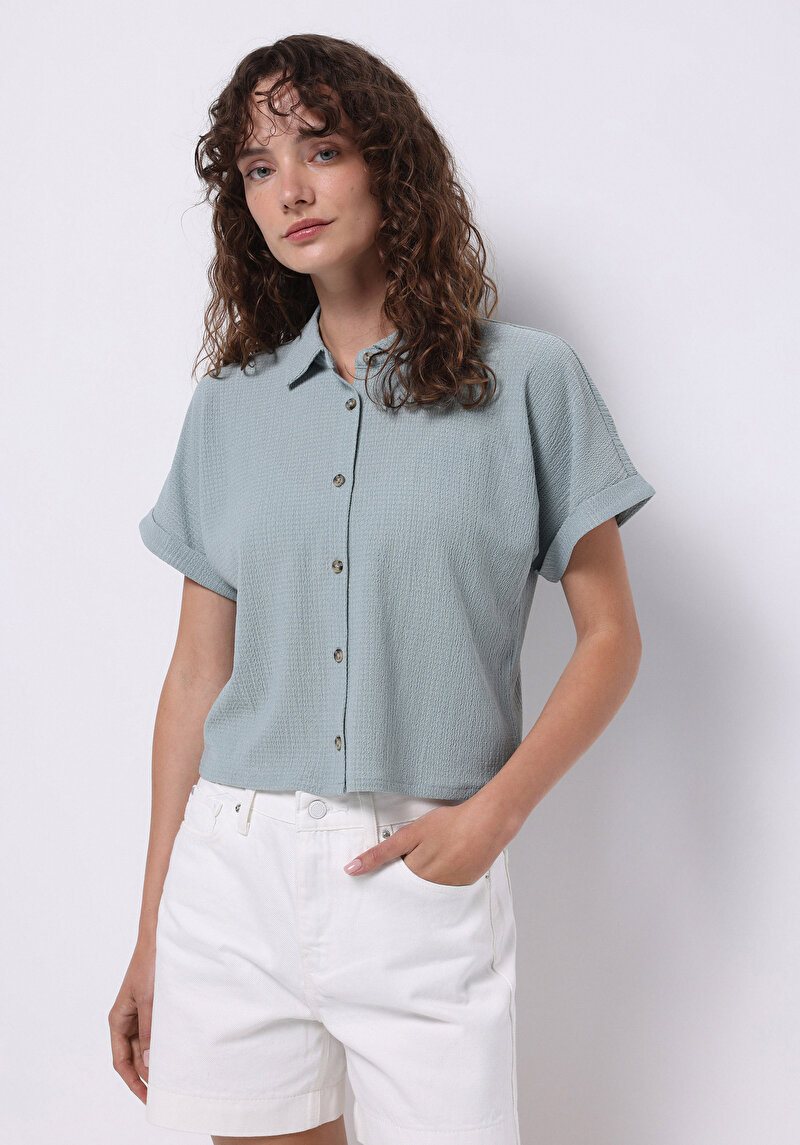 Regular Fit Shirt Neck Jakarlı Kadın Yeşil Kısa Kol Tişört