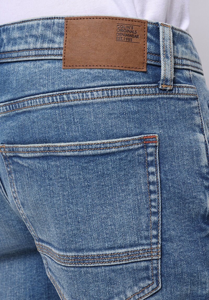 Straight Fit Düşük Bel Düz Erkek Light İndigo Denim Jean Fermuarlı Şort