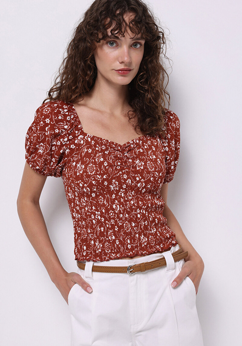 Slim Fit V Yaka Baskılı Kadın Kahverengi Karpuz Tişört