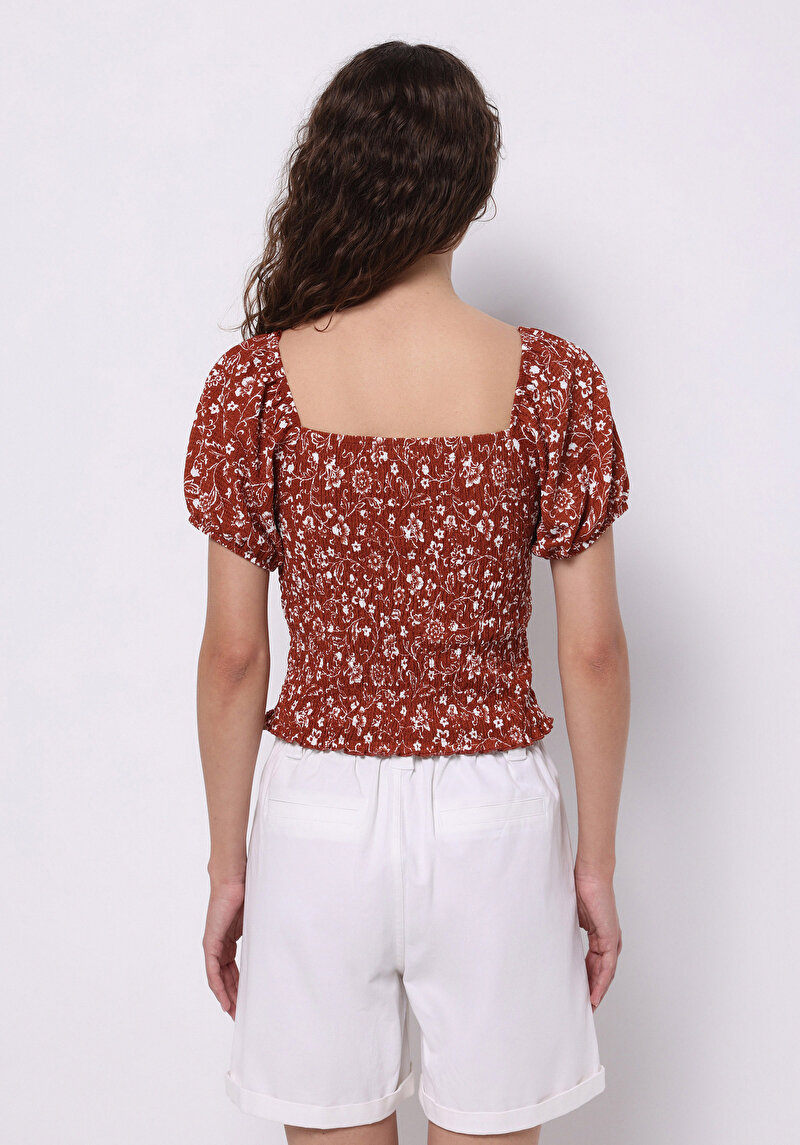 Slim Fit V Yaka Baskılı Kadın Kahverengi Karpuz Tişört