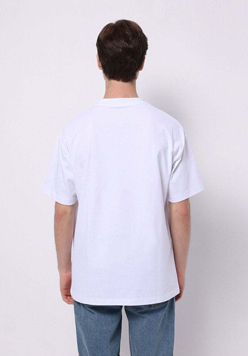 Comfort Fit Yuvarlak Yaka Düz Erkek Beyaz Kısa Kol Tişört
