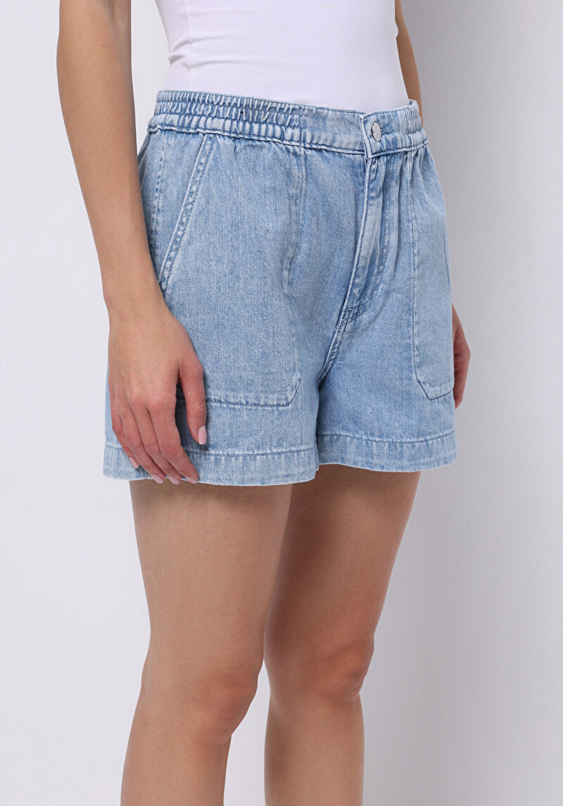 Regular Fit Orta Bel Düz Kadın İndigo Jean Şort