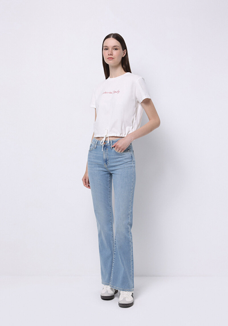 Regular Fit Pamuklu Kadın Beyaz Kısa Kol Tişört