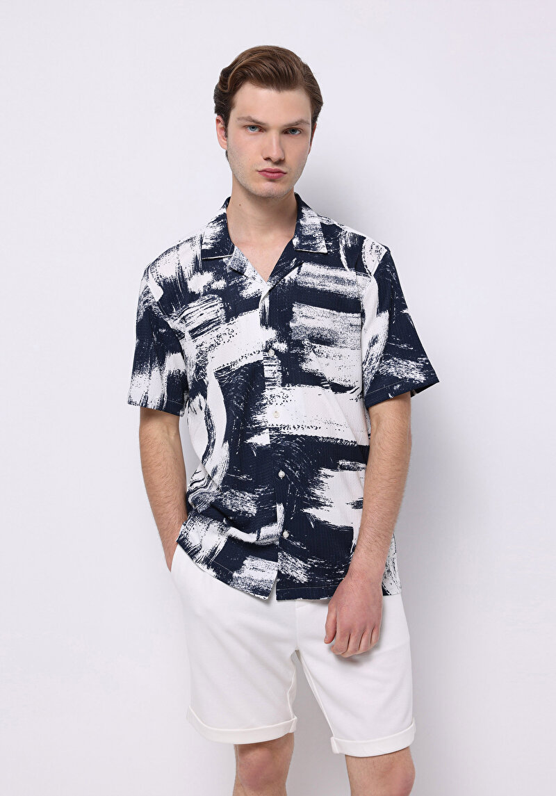 Regular Fit Shirt Neck Baskılı Cepsiz Erkek Lacivert Kısa Kol Gömlek