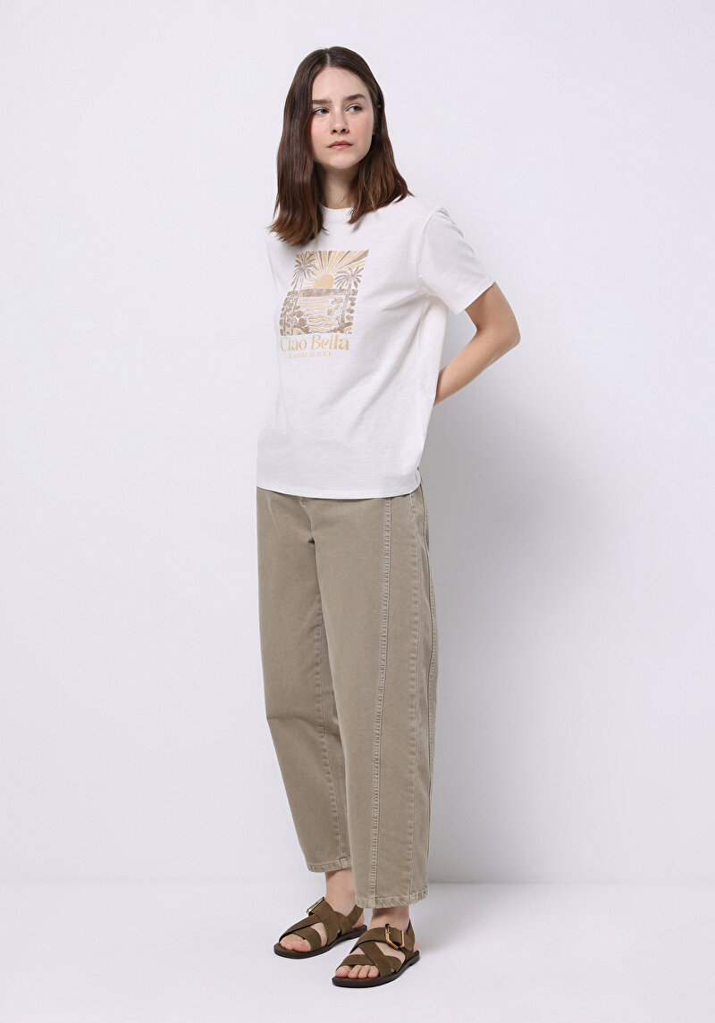 Regular Fit Yuvarlak Yaka Baskılı Kadın Beyaz Kısa Kol Tişört