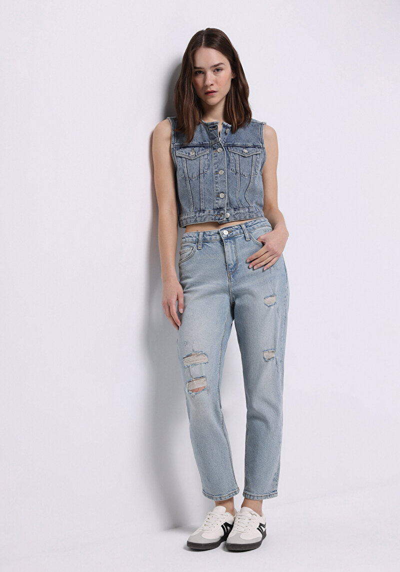 Mom Fit Yüksek Bel Daralan Paça Kadın Açik İndigo Jean Pantolon