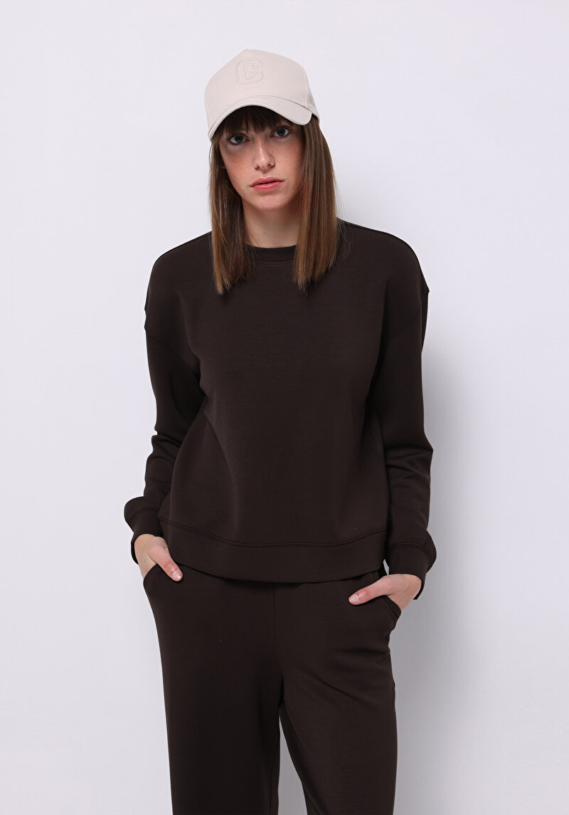 Regular Fit Yuvarlak Yaka Düz Kadın Kahverengi Sweatshirt