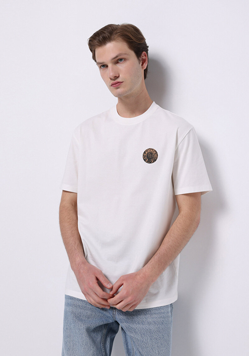 Comfort Fit Yuvarlak Yaka Düz Erkek Beyaz Kısa Kol Tişört