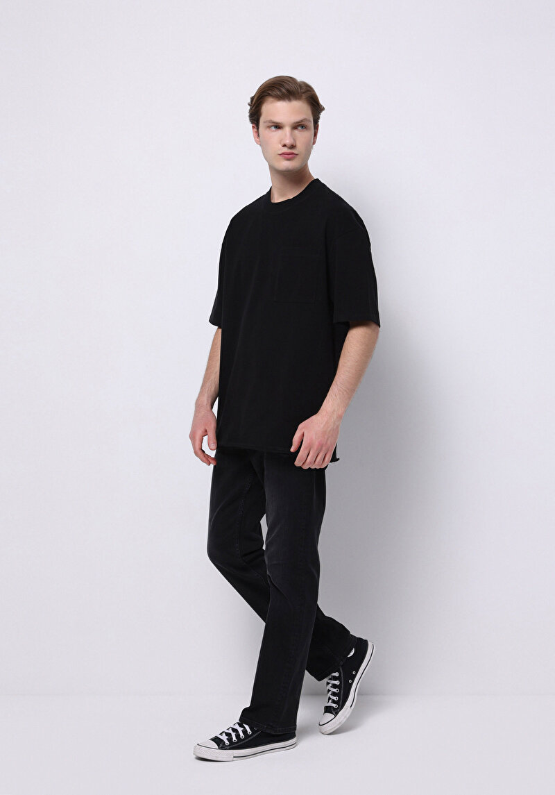 Oversize Fit Yuvarlak Yaka Düz Erkek Siyah Kısa Kol Tişört