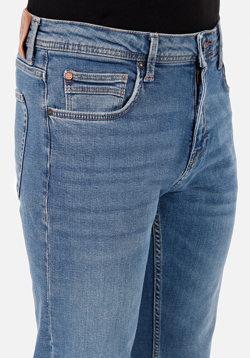 Regular Fit Orta Bel Düz Paça Erkek Koyu İndigo Jean Pantolon
