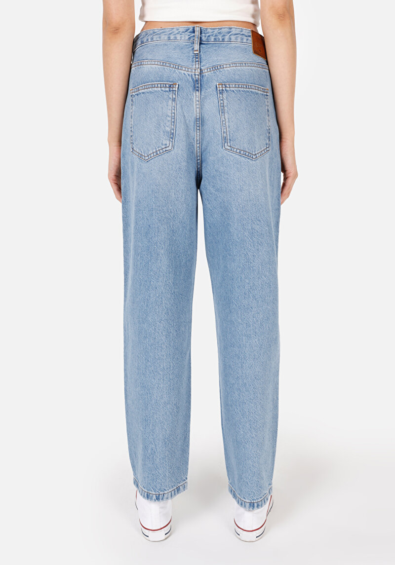 Barrel Fit   Kadın İndigo Jean Pantolon