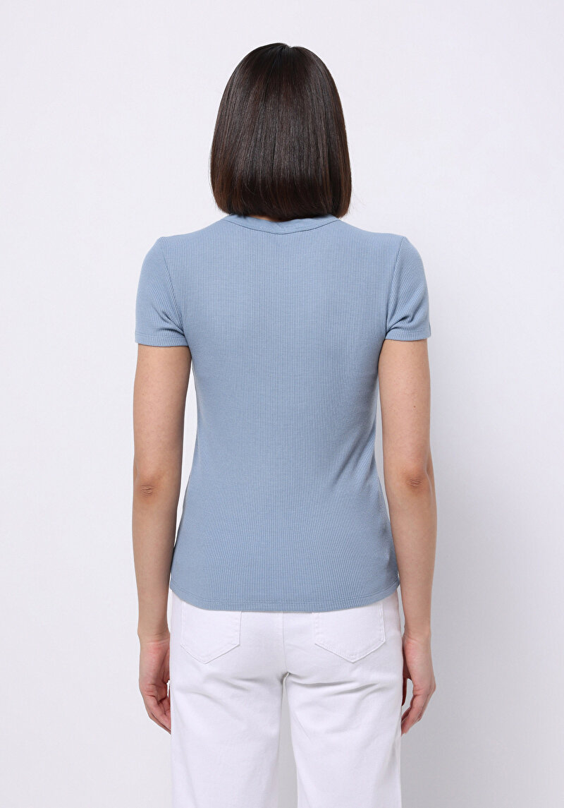 Slim Fit Yuvarlak Yaka Düz Kadın Mavi Kısa Kol Tişört