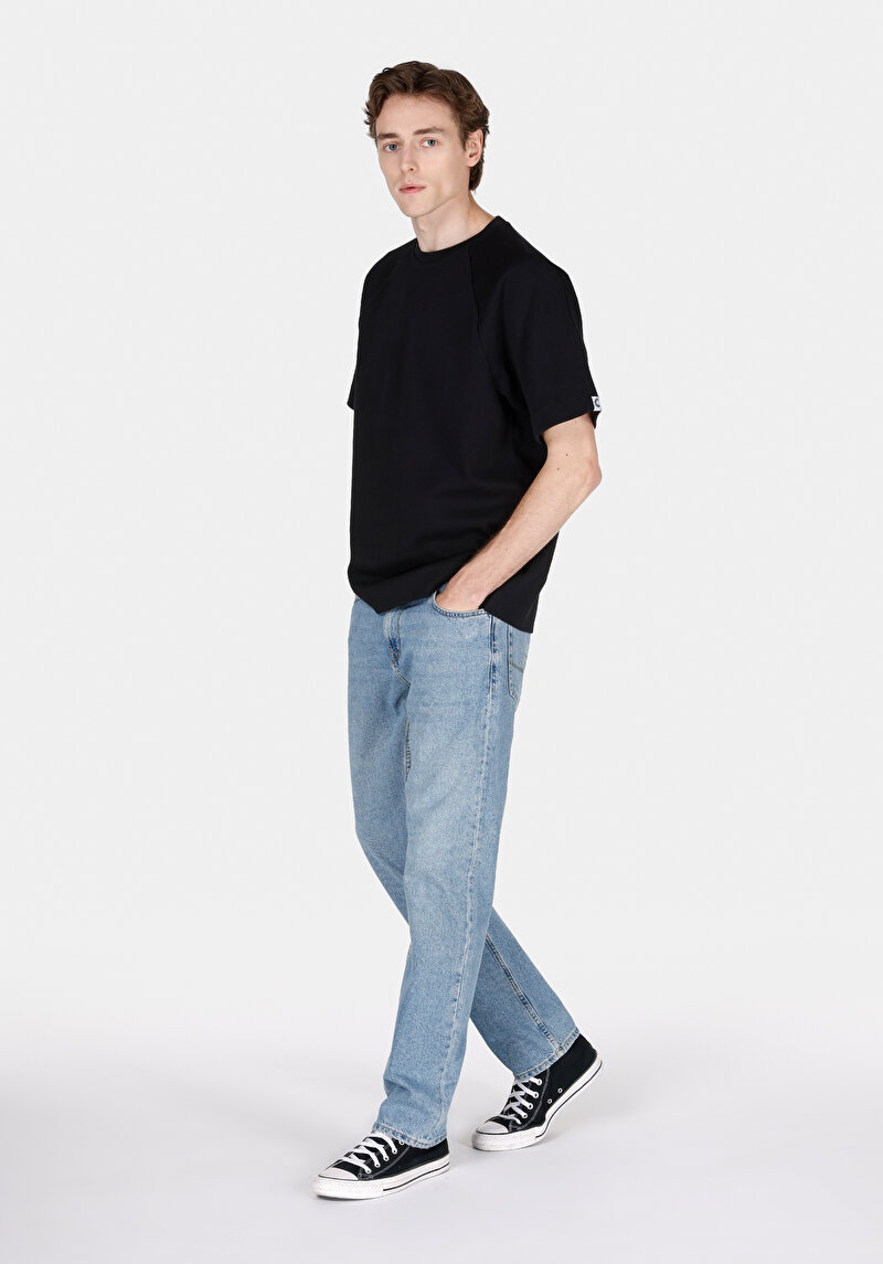 Regular Fit Orta Bel Düz Paça Erkek Denim Jean Pantolon
