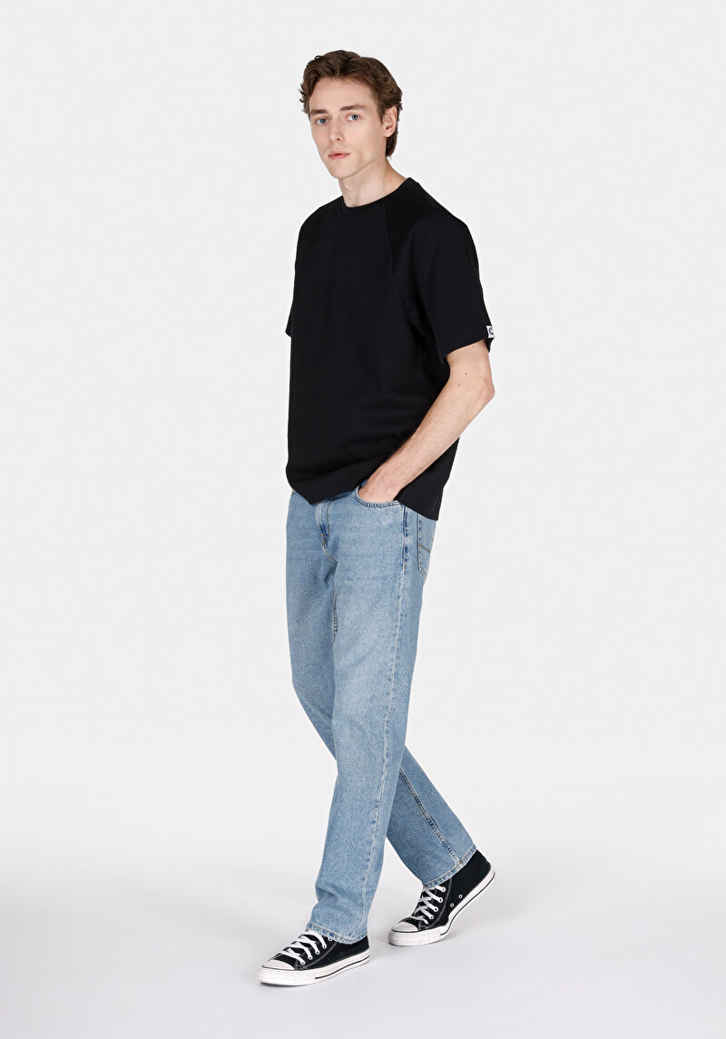 Regular Fit Orta Bel Düz Paça Erkek Light İndigo Denim Jean Cepli Pantolon